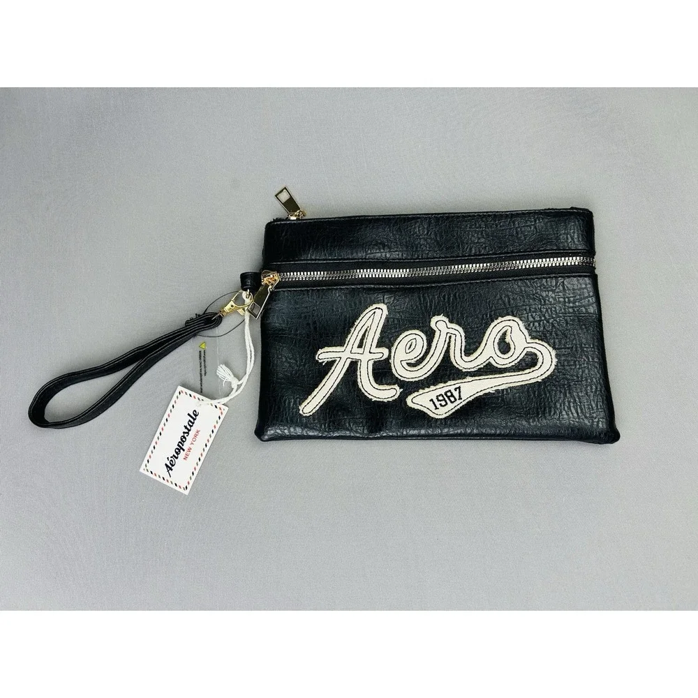 Aeropostale Black Faux Leather Zipper Pouch Cosmetic Clutch‎ Aero Bag NWT